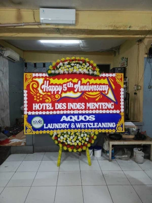 Papan Bunga di Neo Soho