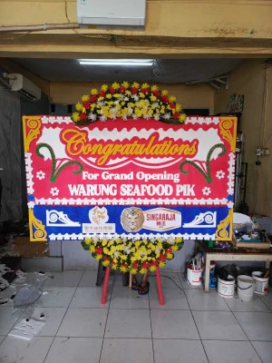 Papan Bunga di Neo Soho